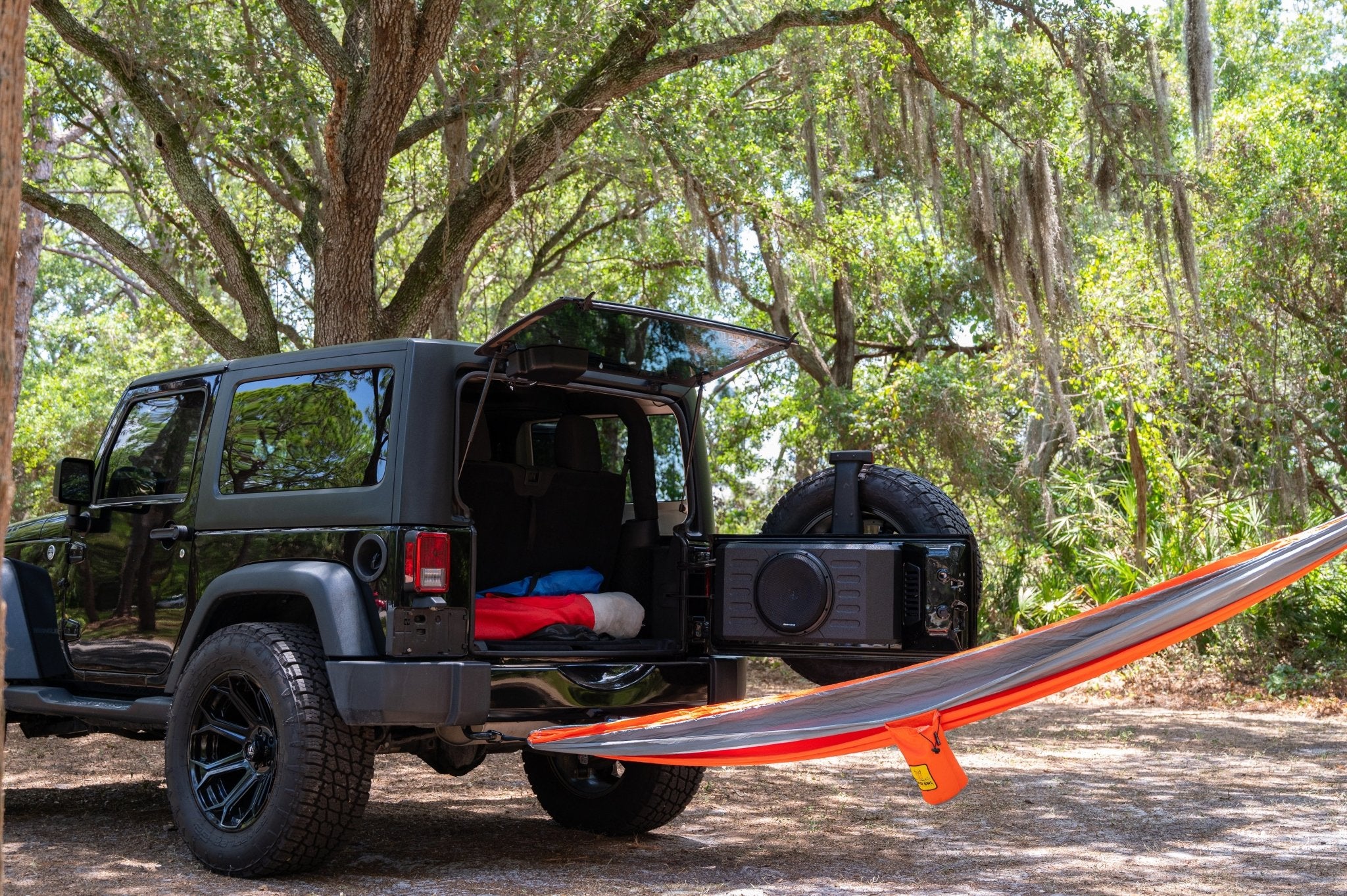 Two Power-House Brands, Stinger Electronics and Phoenix Gold Partner to Create the Perfect Audio Upgrade - Stinger