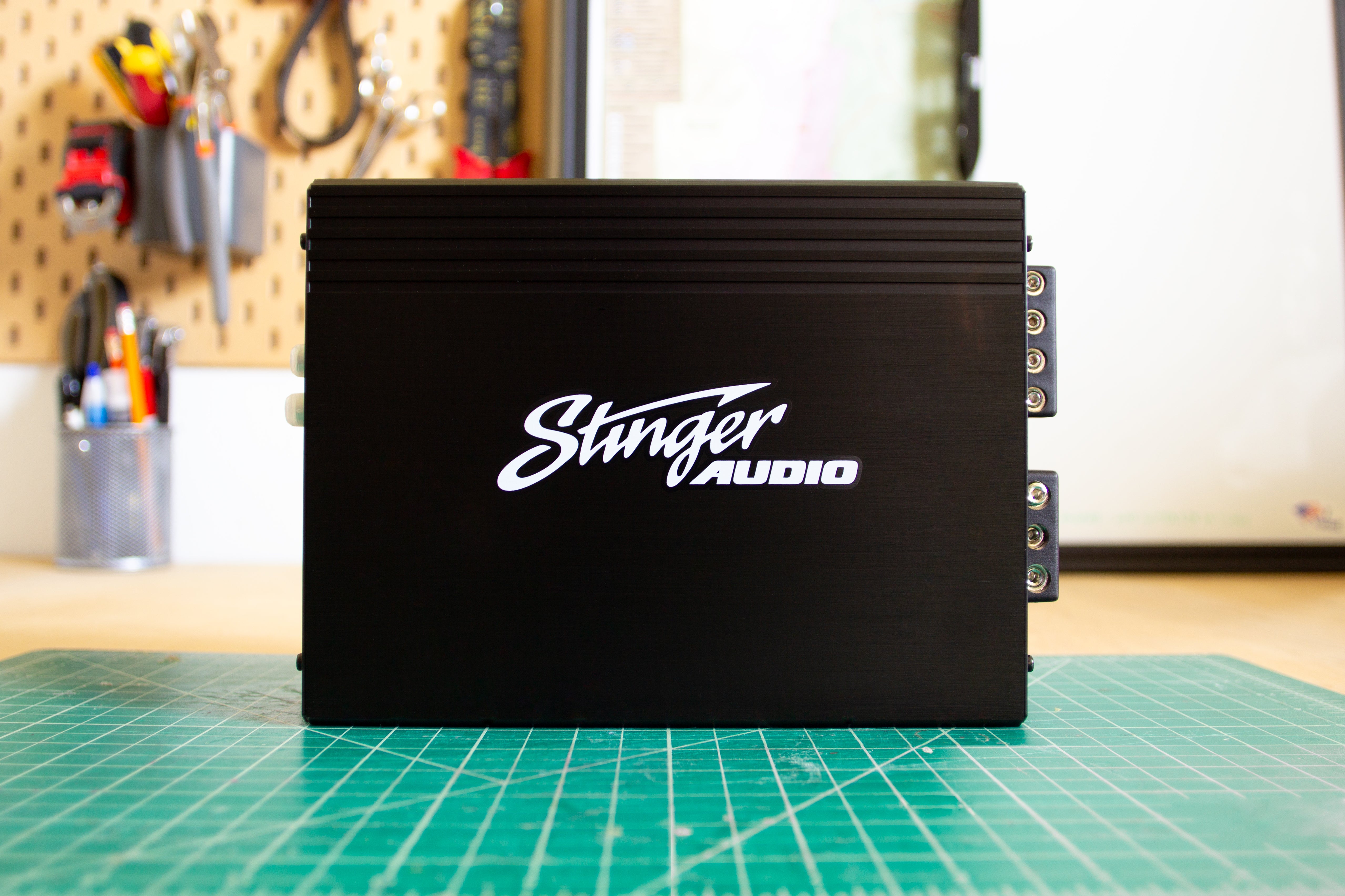 Stinger Audio MT-1000.1 1,000 Watt (RMS) Class D Monoblock Car Audio Amplifier