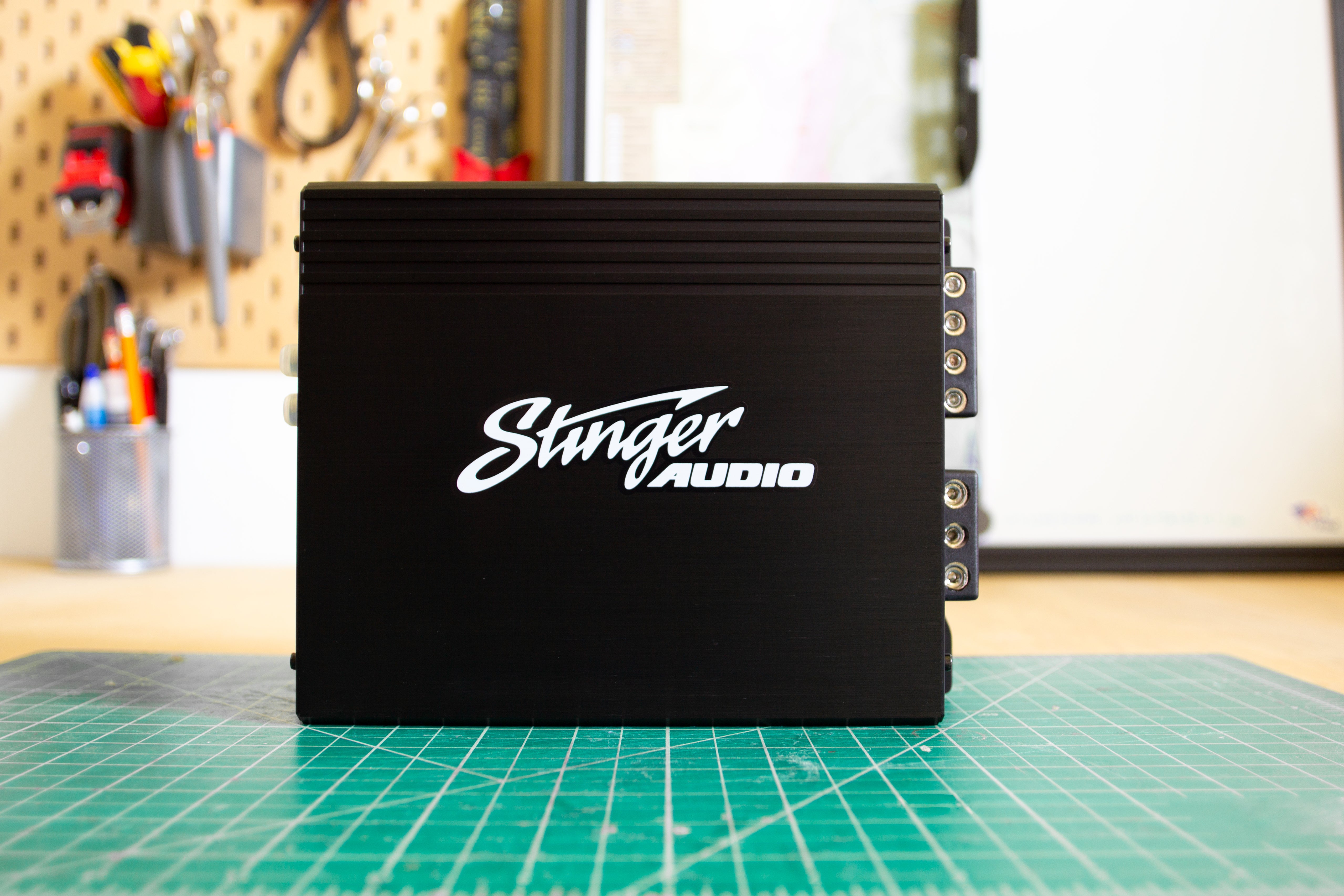 Stinger Audio MT-700.1 700 Watt (RMS) Class D Monoblock Car Audio Amplifier