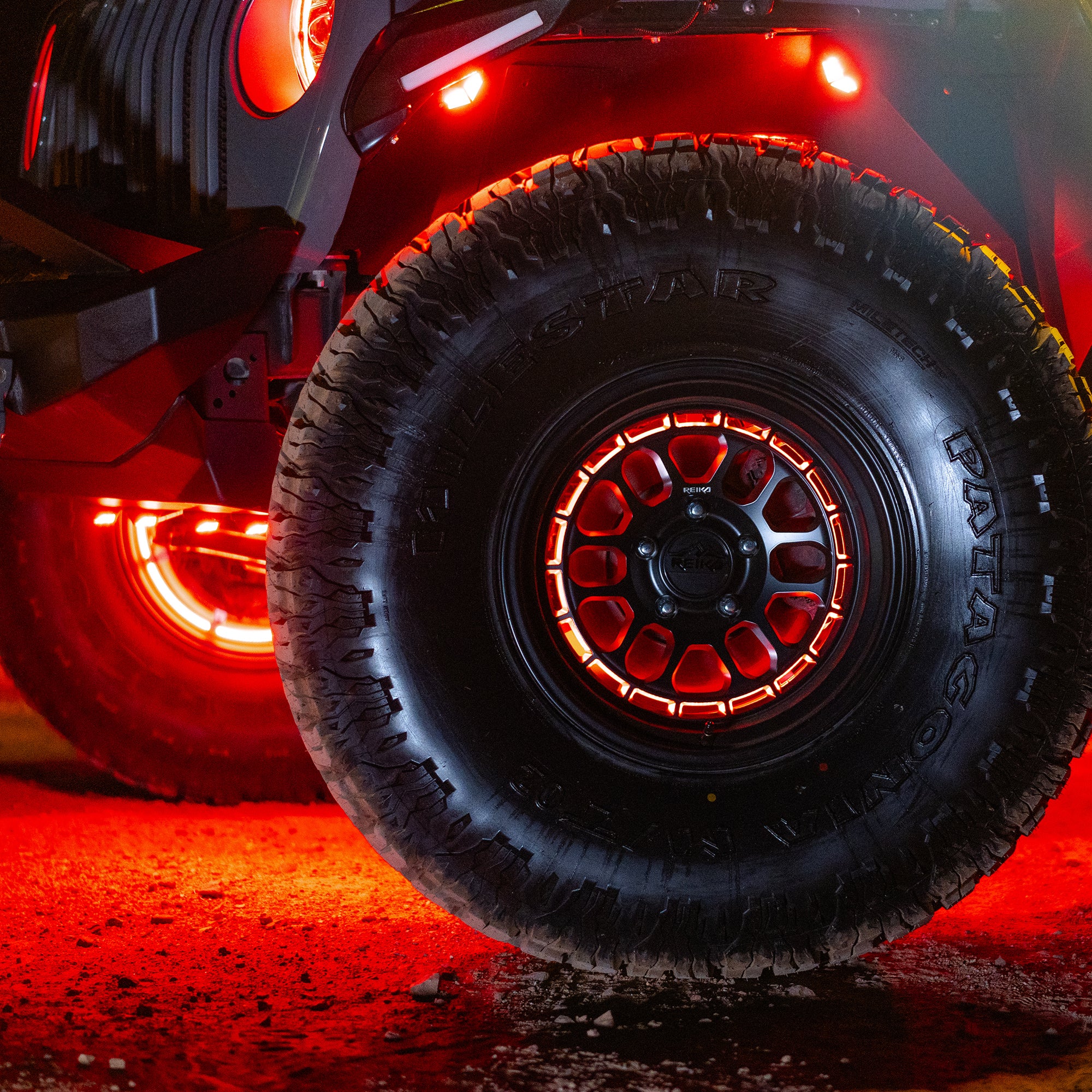 COLORTRAIL 14-18inch Adjustable RGBW Multi-Color LED Wheel Light Kits by Race Sport Lighting - ENLIGHT10 App Compatible